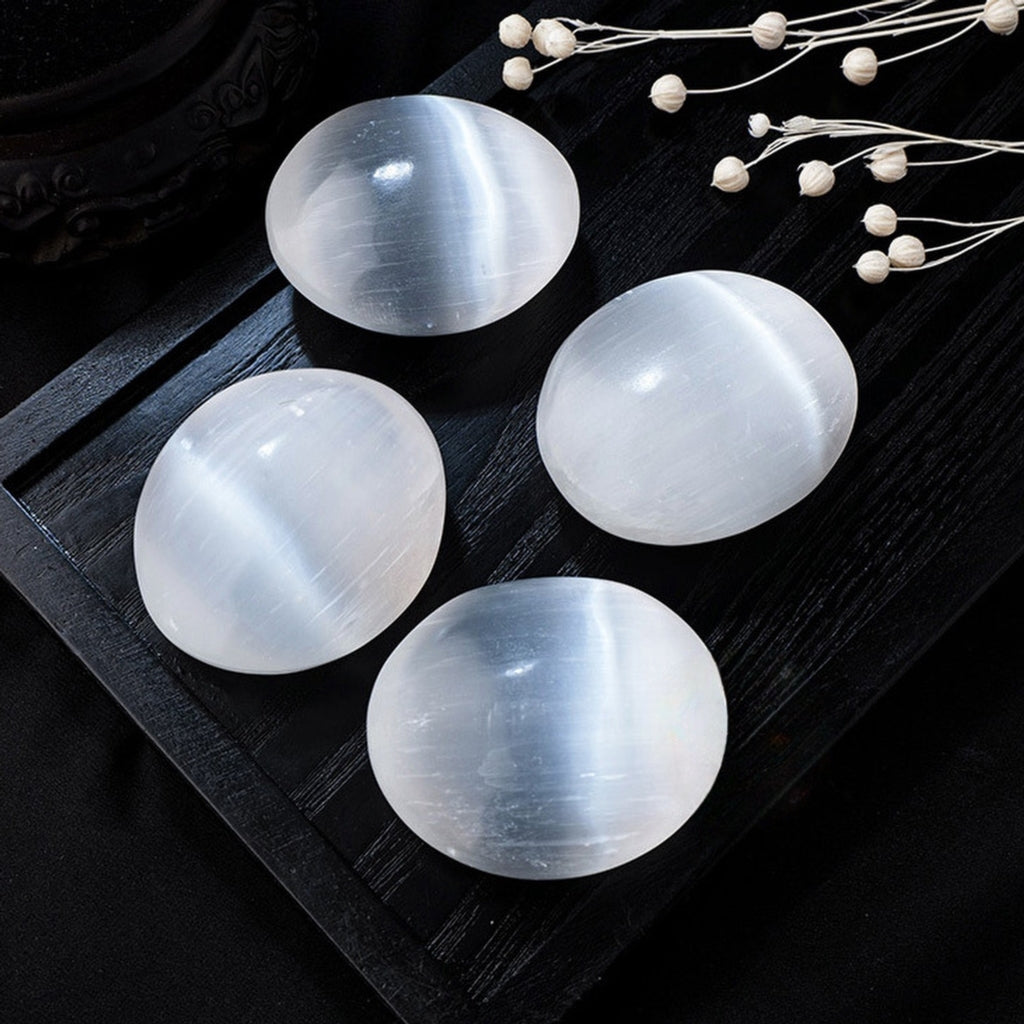 【礦藏】原礦透石膏/隨身攜帶手把件(附絨布袋)