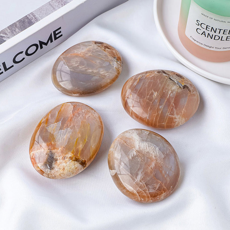 【礦藏】原礦橙色月光石/隨身攜帶手把件(附絨布袋)