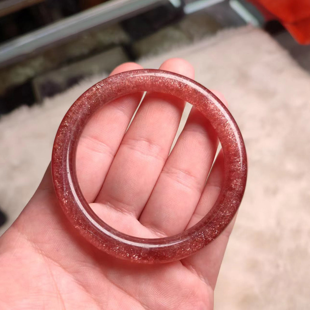 【玉鐲】天然俄羅斯產草莓晶手鐲 (普通款、星光鴿血紅款)