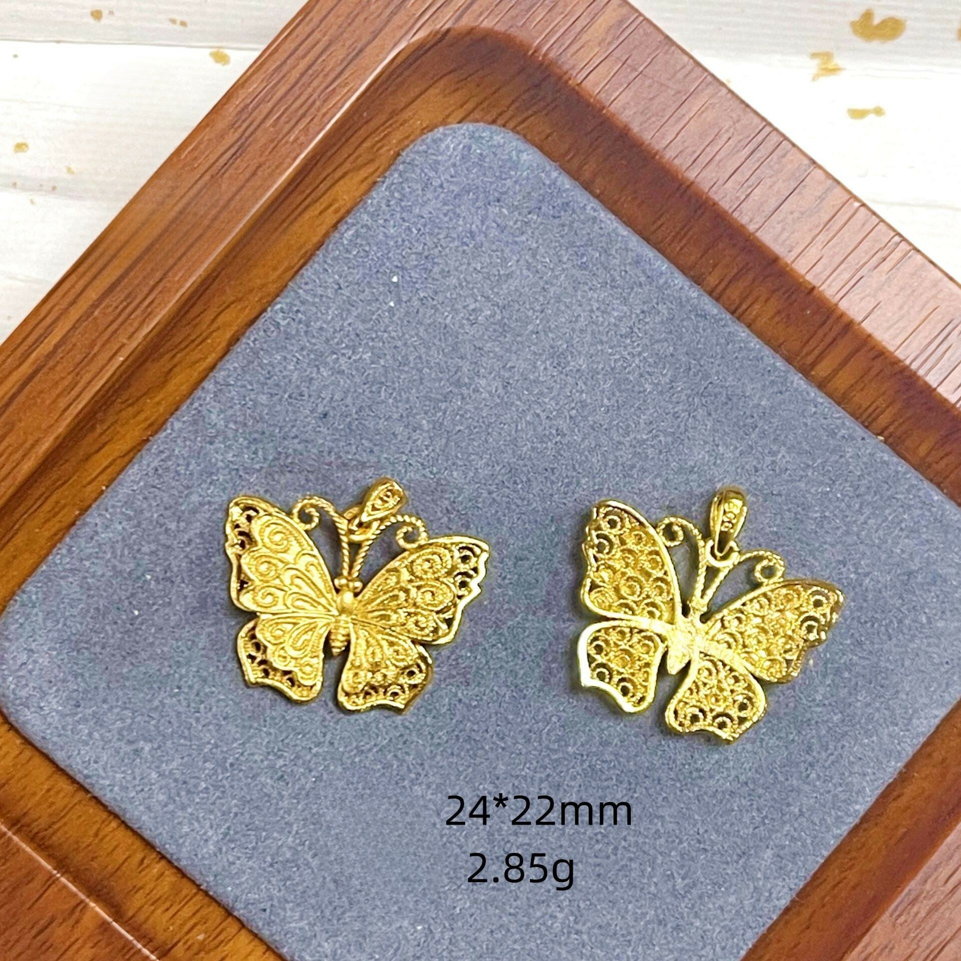 【金輝】鏤空絲花蝴蝶古法沙金福蝶項鍊