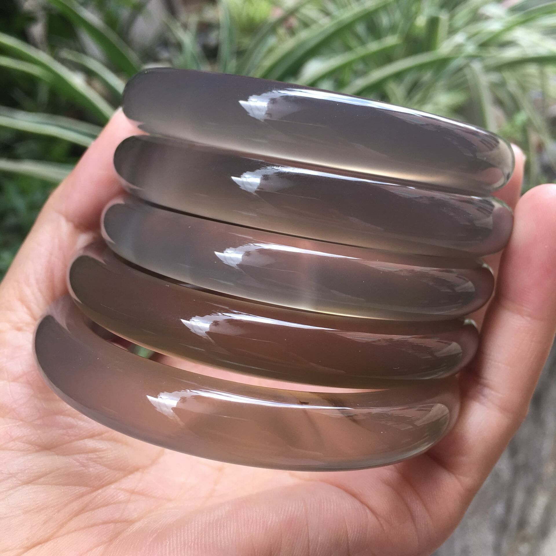 【玉鐲】煙灰-巴西冰種灰瑪瑙手鐲