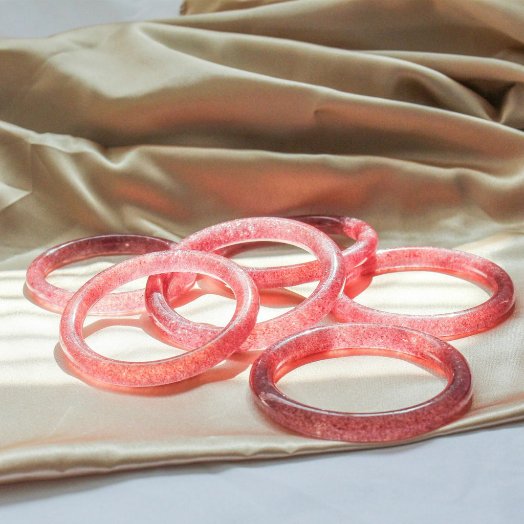 【玉鐲】天然俄羅斯產草莓晶手鐲 (普通款、星光鴿血紅款)