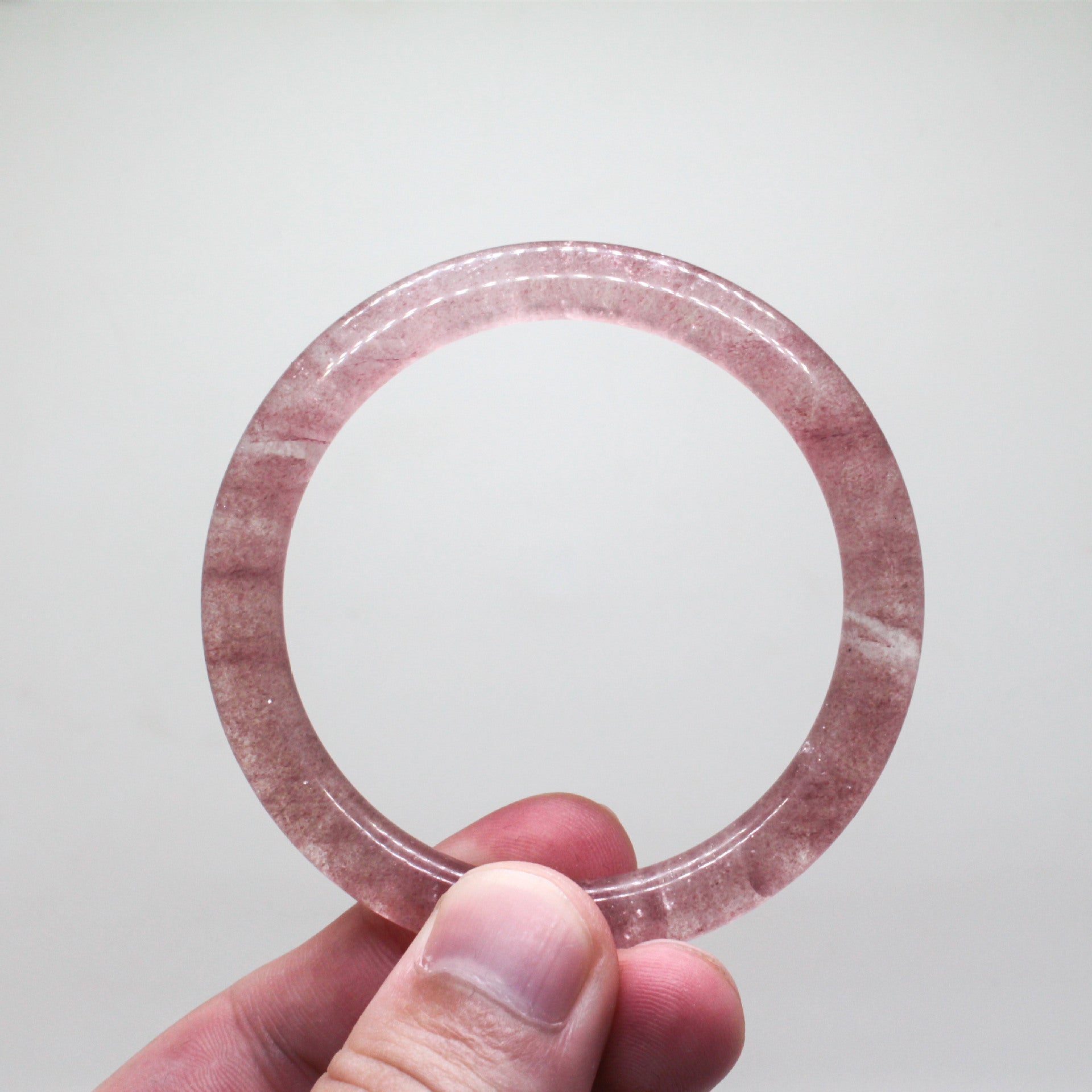 【玉鐲】天然俄羅斯產草莓晶手鐲 (普通款、星光鴿血紅款)